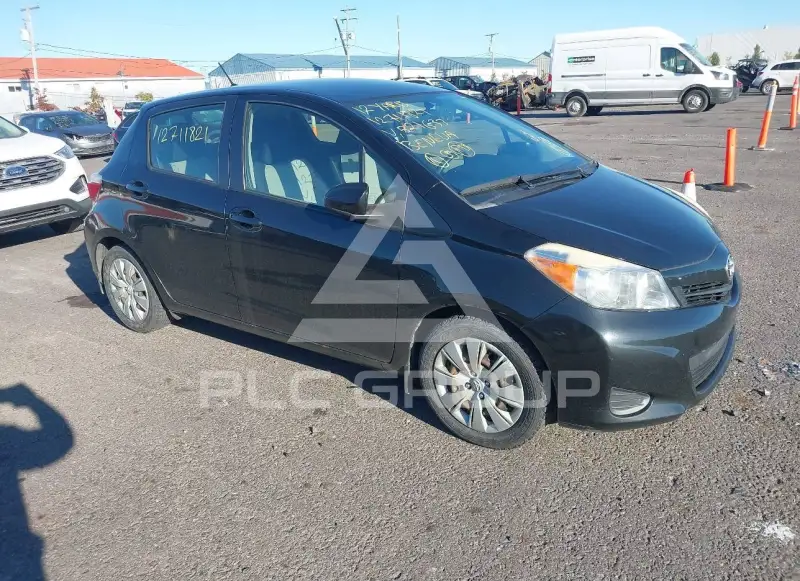 2012 Toyota YARIS фото