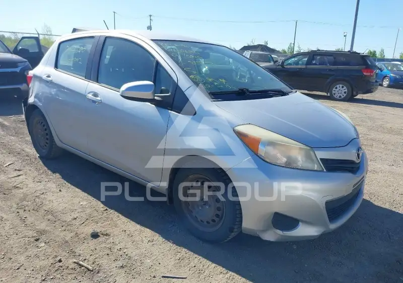 2012 Toyota YARIS photo