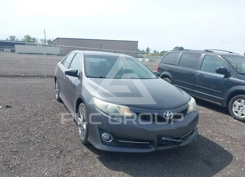 2012 Toyota CAMRY photo