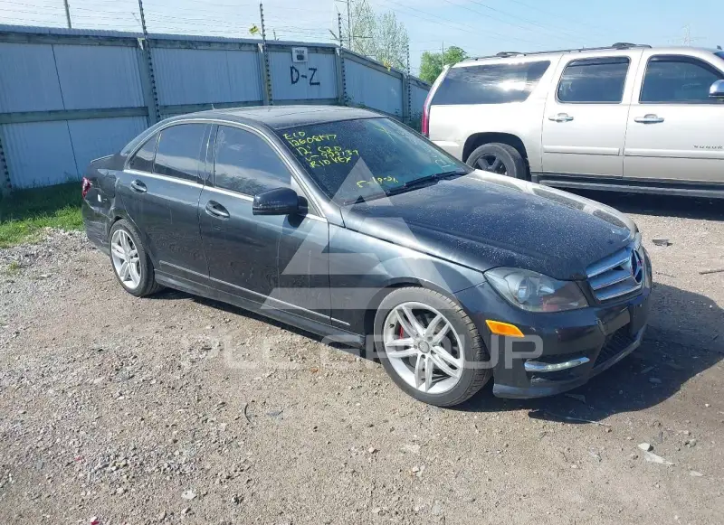 2012 Mercedes Benz C 250 photo