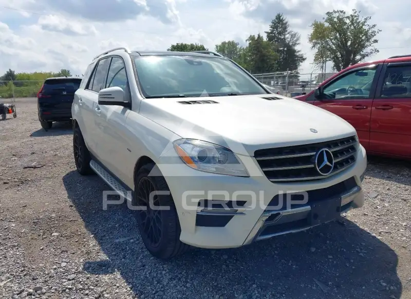 2012 Mercedes Benz Ml 350 photo