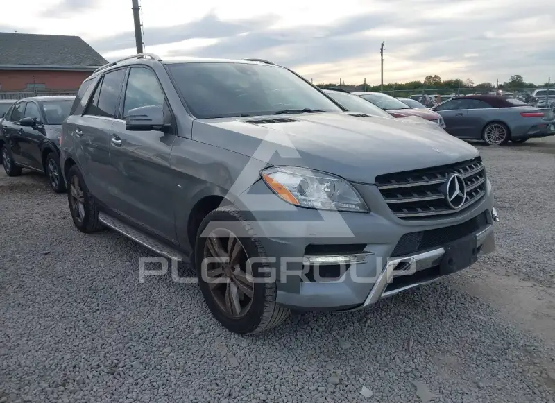 2012 Mercedes Benz Ml 350 photo