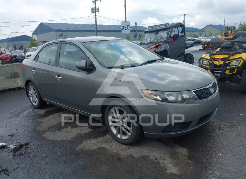 2012 KIA Forte фото