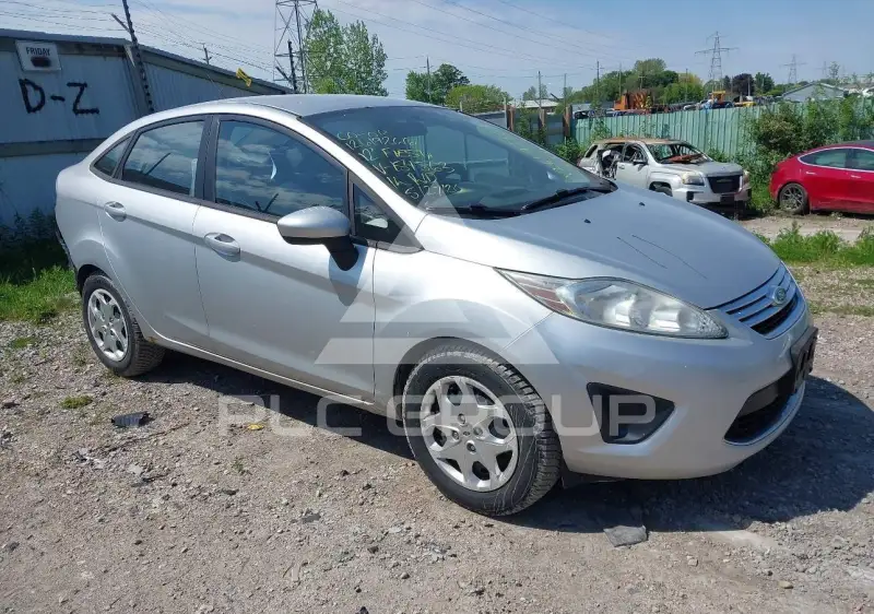 2012 Ford FIESTA фото