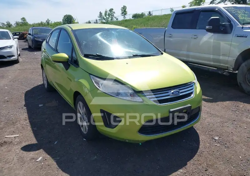2012 Ford FIESTA фото