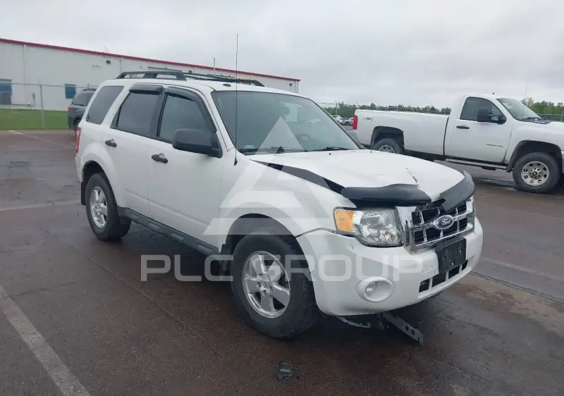 2012 Ford ESCAPE photo