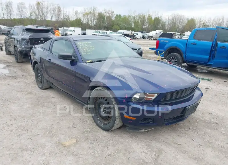 2012 Ford MUSTANG фото