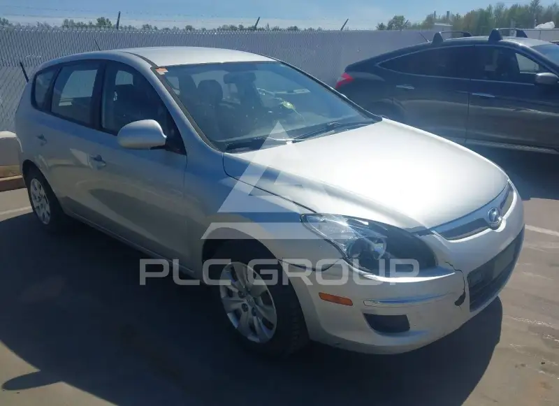 2012 Hyundai Elantra фото