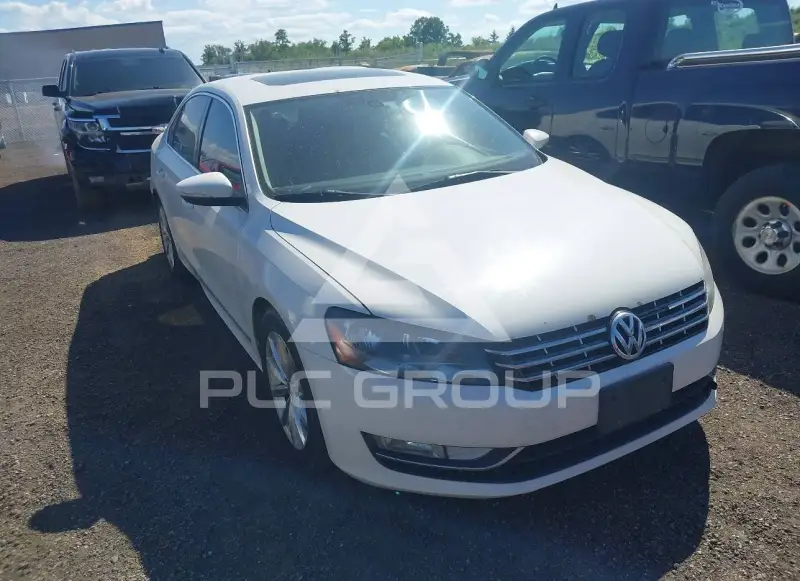 2012 Volkswagen PASSAT фото