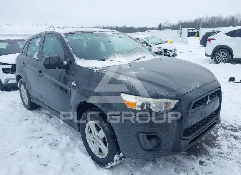 2013 Mitsubishi RVR фото