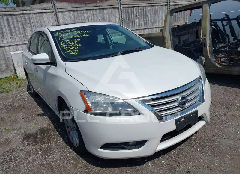 2013 Nissan SENTRA photo