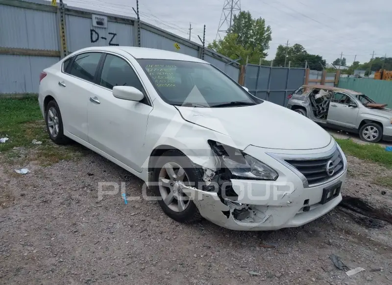2013 Nissan ALTIMA photo