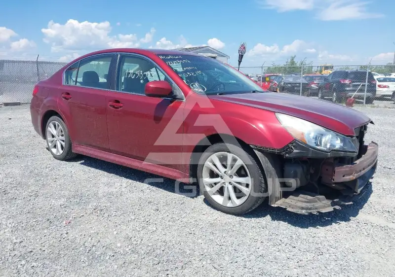 2013 Subaru LEGACY фото