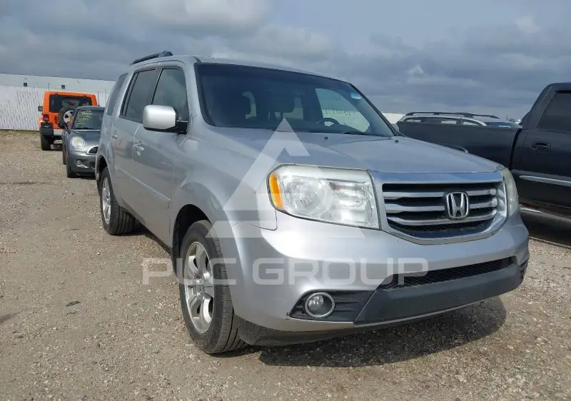 2013 Honda PILOT photo