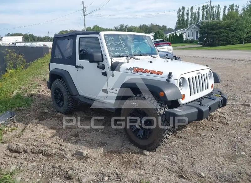 2013 Jeep WRANGLER фото