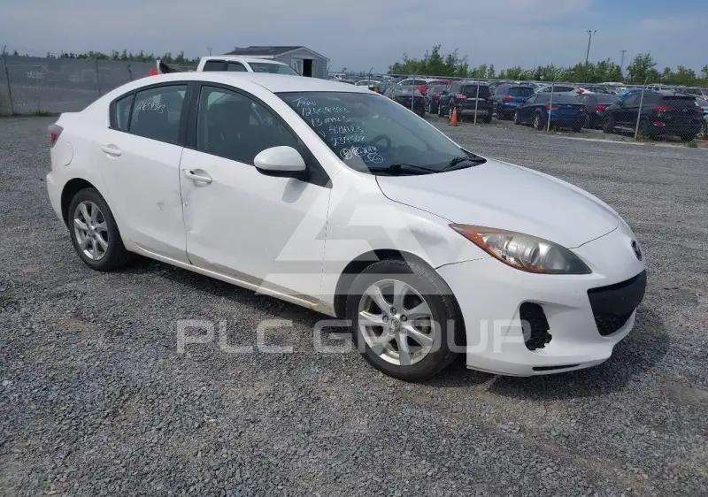 2013 Mazda 3 фото
