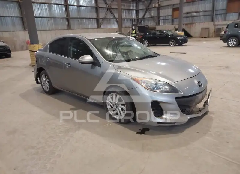 2013 Mazda 3 фото