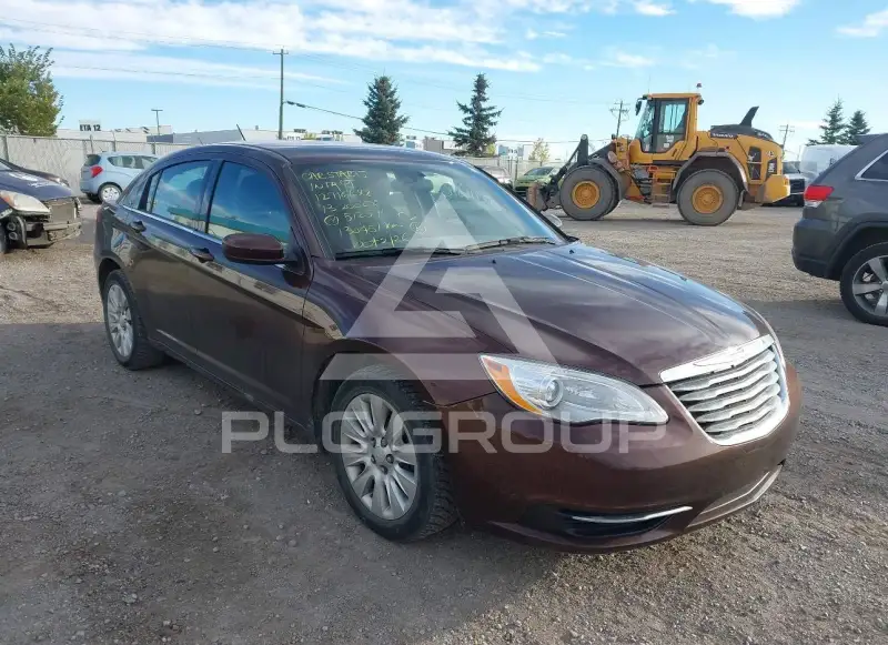 2013 Chrysler 200 photo
