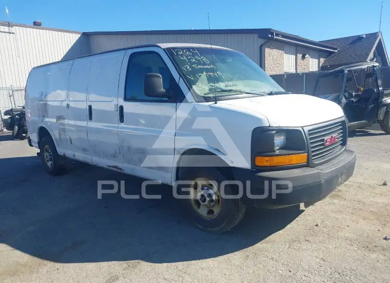 2013 GMC SAVANA фото