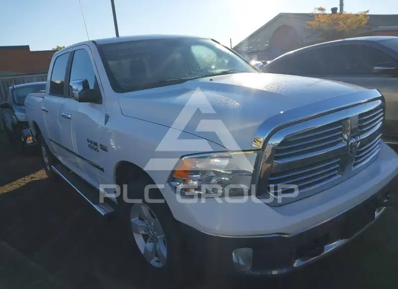 2013 RAM 1500 photo