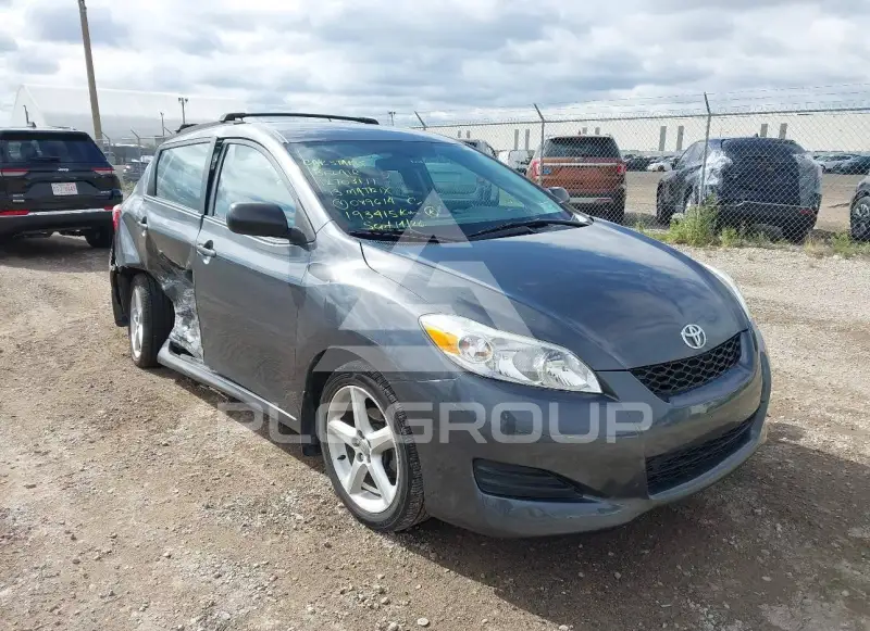 2013 Toyota MATRIX photo
