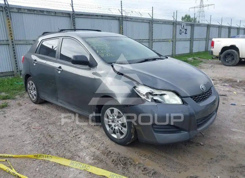 2013 Toyota MATRIX фото