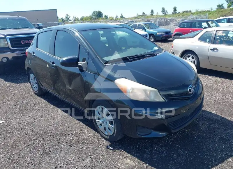 2013 Toyota YARIS photo