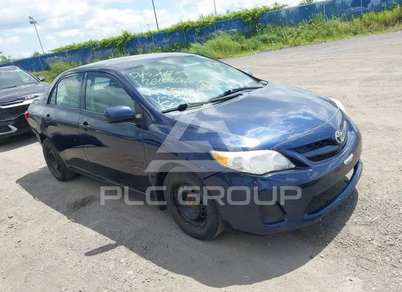 2013 Toyota COROLLA photo