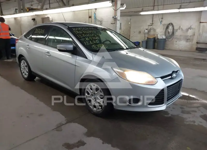 2013 Ford FOCUS photo