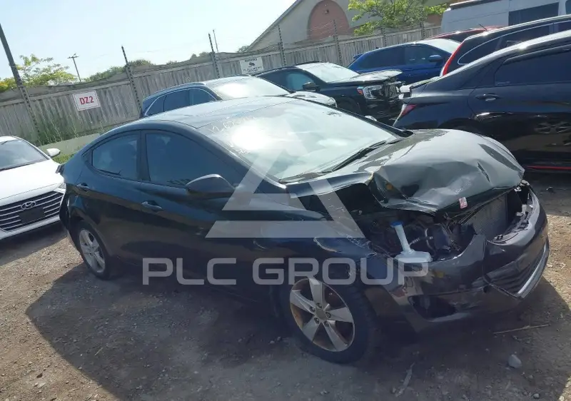 2013 Hyundai Elantra фото