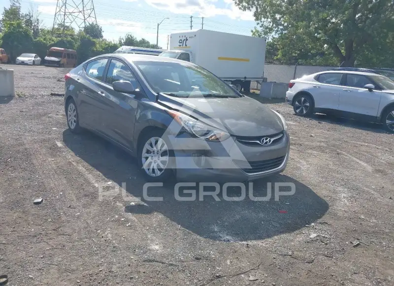 2013 Hyundai Elantra фото