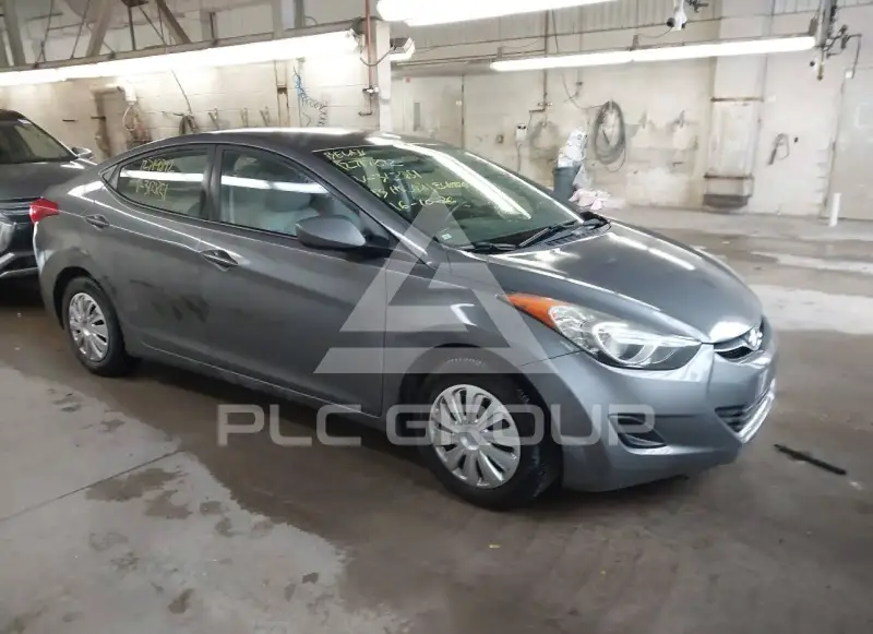 2013 Hyundai Elantra фото