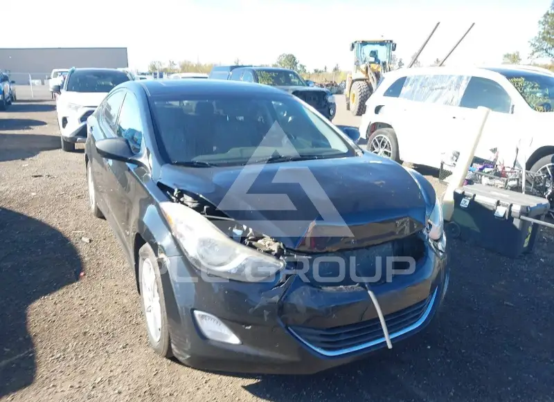 2013 Hyundai Elantra фото