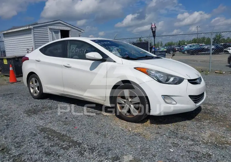2013 Hyundai Elantra фото