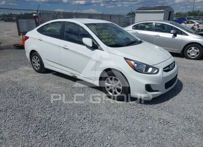 2013 Hyundai Accent фото