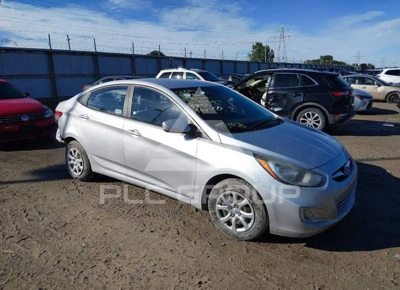 2013 Hyundai Accent фото