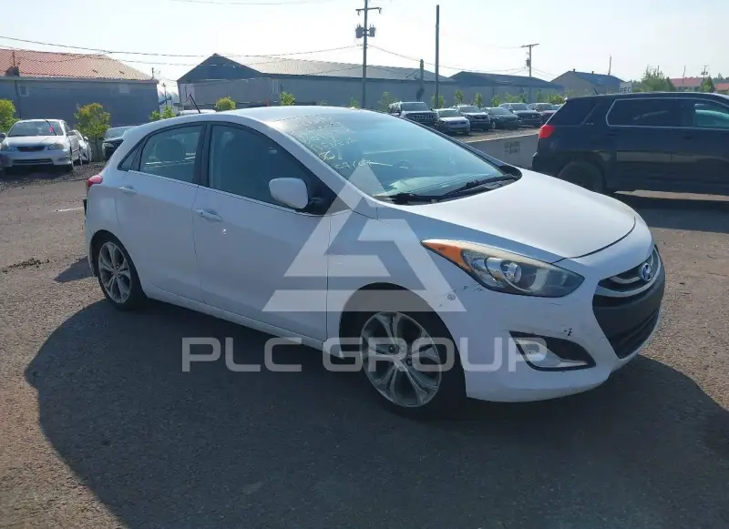 2013 Hyundai Elantra photo