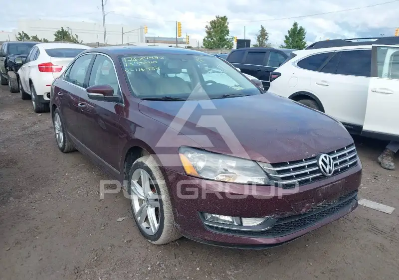 2013 Volkswagen Passat фото