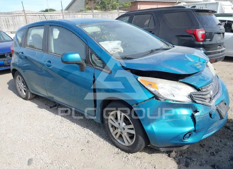 2014 Nissan VERSA фото
