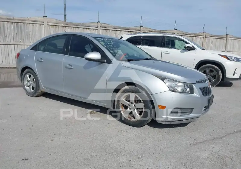 2014 Chevrolet Cruze фото