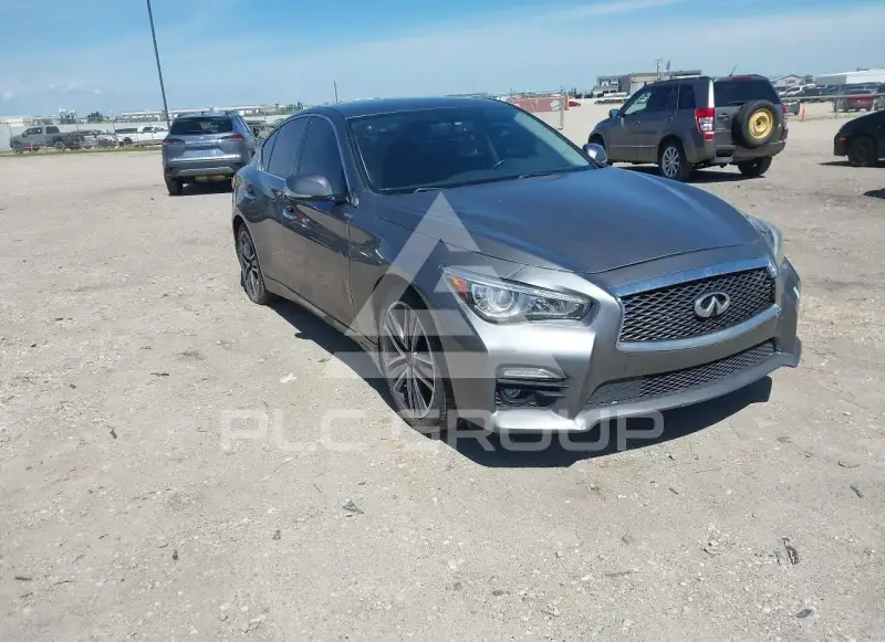 2014 Infinity Q50 фото