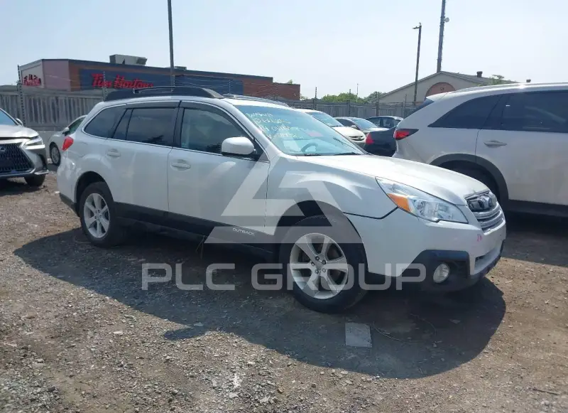 2014 Subaru Outback photo
