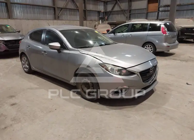2014 Mazda 3 photo