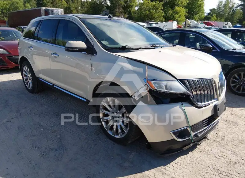2014 Lincoln MKX photo