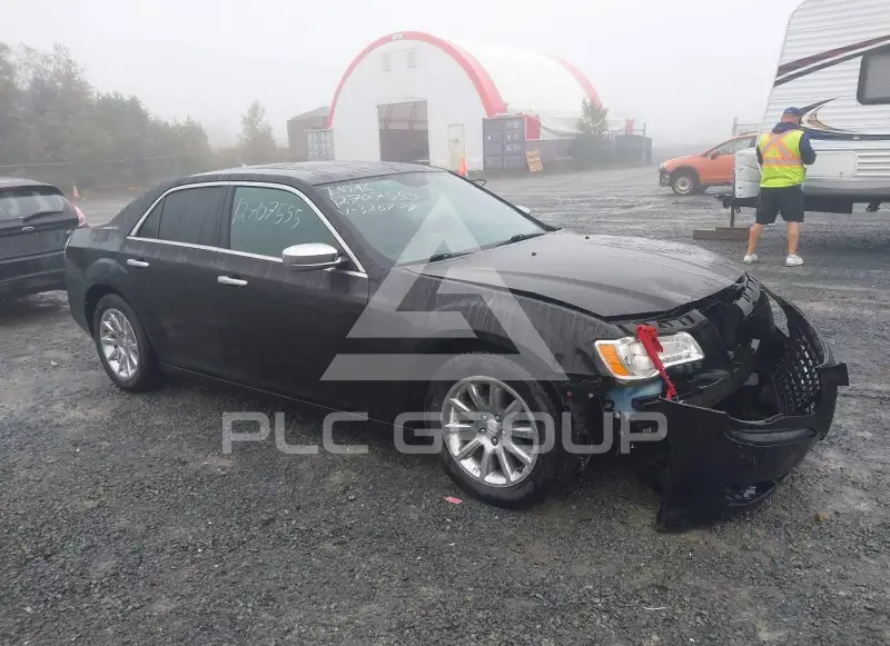 2014 Chrysler 300 фото