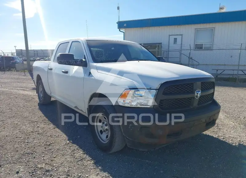 2014 RAM 1500 photo
