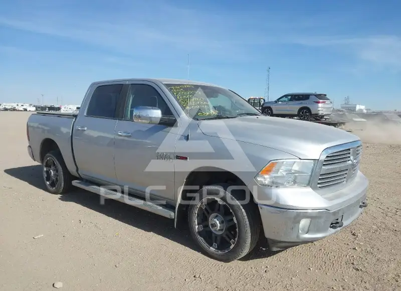 2014 RAM 1500 фото