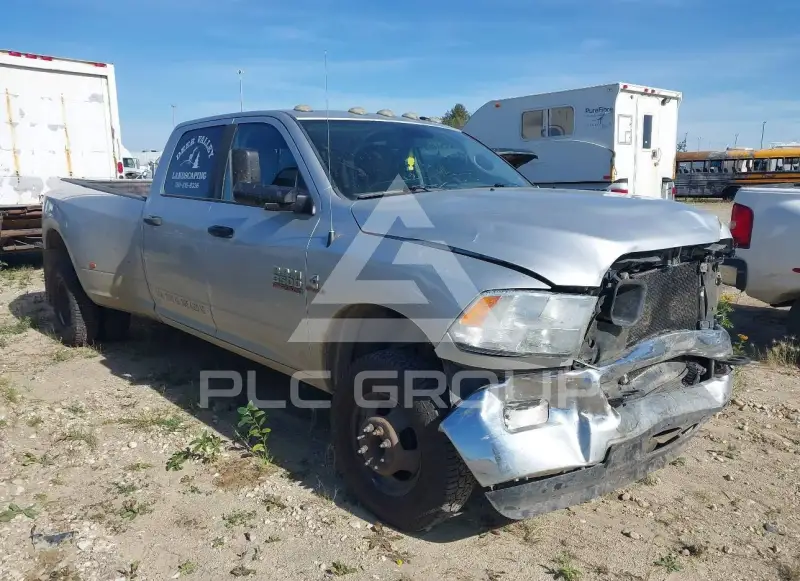 2014 RAM 3500 photo