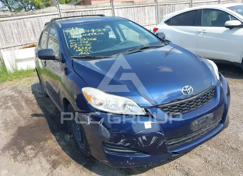 2014 Toyota MATRIX фото