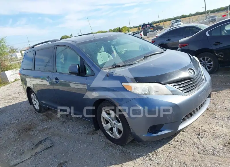 2014 Toyota SIENNA фото
